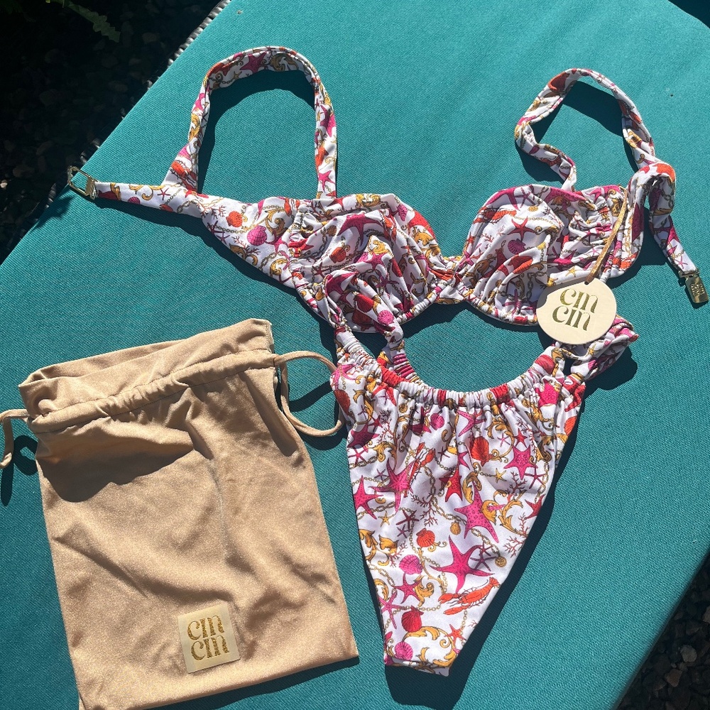 Cin Cin Bikini